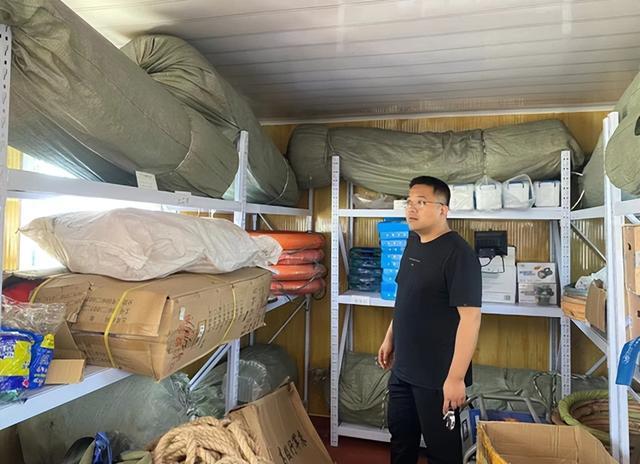 防汛物資|應急救災裝備|消防滅火裝備|水域救援裝備|消防救援裝備|多年應急裝備經驗打造行業品牌!