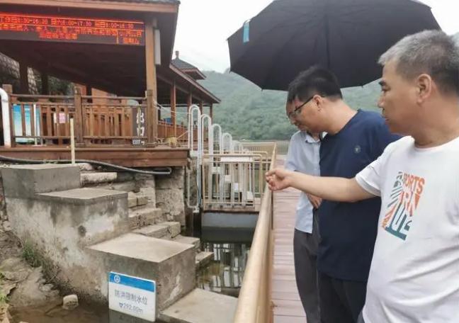 降雨持續(xù)！北京急調(diào)16名水利專家奔赴8區(qū)現(xiàn)場(chǎng)協(xié)助防汛